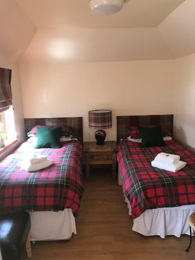 Garfield Guesthouse Dingwall Eksteriør bilde